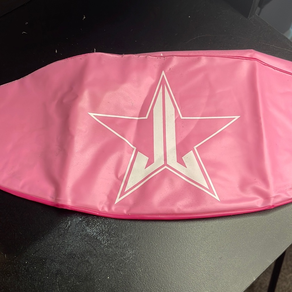 Jeffree star beach ball